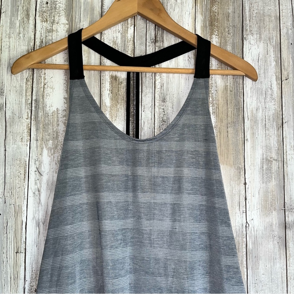 Nike Grey Sleeveless Tank - Picture 3 of 6
